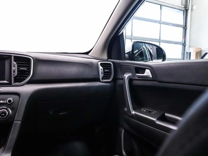 Внедорожник Kia Sportage 2017 года, 2170000 рублей, Красноярск