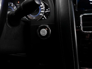 Внедорожник Infiniti QX80 2018 года, 4999000 рублей, Тюмень