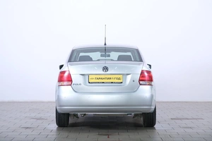 Седан Volkswagen Polo 2012 года, 899000 рублей, Омск