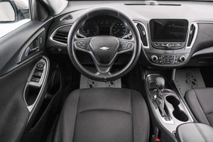 Седан Chevrolet Malibu 2022 года, 1849000 рублей, Красноярск