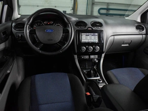 Хетчбэк Ford Focus 2008 года, 619000 рублей, Воронеж