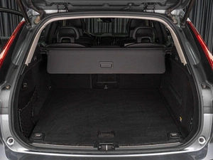 Внедорожник Volvo XC60 2018 года, 2888000 рублей, Тюмень