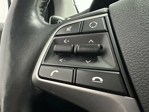 Седан Hyundai Solaris 2017 года, 1245000 рублей, Красноярск