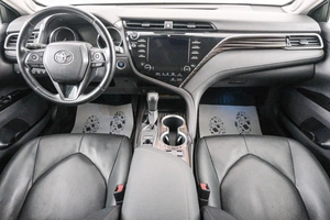 Седан Toyota Camry 2020 года, 3599000 рублей, Красноярск