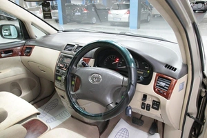 Минивэн Toyota Ipsum 2001 года, 768000 рублей, Солонцы