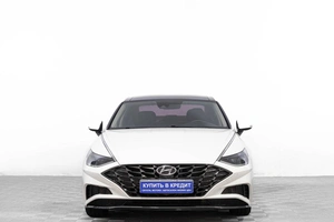 Седан Hyundai Sonata 2020 года, 2149000 рублей, Барнаул