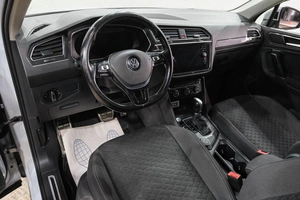 Внедорожник Volkswagen Tiguan 2018 года, 2689000 рублей, Новокузнецк