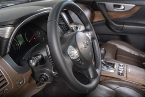 Внедорожник Infiniti FX37 2011 года, 2099000 рублей, Томск
