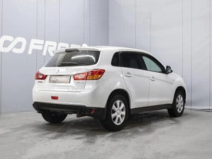 Внедорожник Mitsubishi ASX 2014 года, 1060000 рублей, Омск