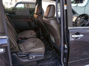 Минивэн Toyota Esquire 2018 года, 2480000 рублей, Краснодар