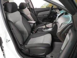 Седан Chevrolet Cruze 2013 года, 849000 рублей, Воронеж