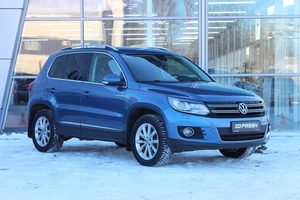 Внедорожник Volkswagen Tiguan 2014 года, 1720000 рублей, Ярославль