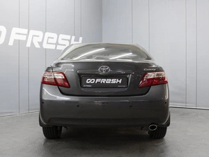 Седан Toyota Camry 2006 года, 1065000 рублей, Омск