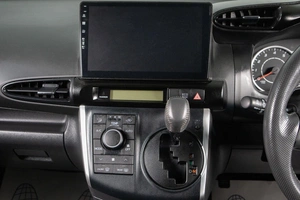 Минивэн Toyota Wish 2012 года, 1189000 рублей, Сургут