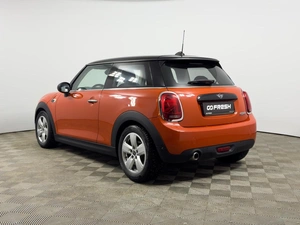 Хетчбэк MINI Cooper 2019 года, 1957900 рублей, Казань