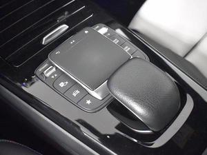 Седан Mercedes-benz CLA-класс 2020 года, 2978900 рублей, Казань