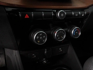 Седан ВАЗ (LADA) Vesta Cross 2023 года, 1550000 рублей, Минеральные Воды