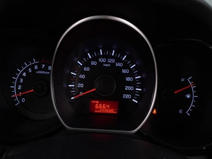 Седан Kia Rio 2014 года, 854000 рублей, Воронеж