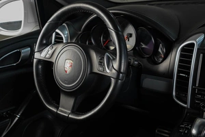 Внедорожник Porsche Cayenne S 2012 года, 2619000 рублей, Тюмень