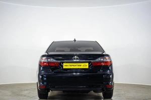 Седан Toyota Camry 2017 года, 1919000 рублей, Оренбург