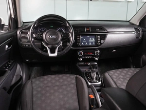 Седан Kia Rio 2018 года, 1499000 рублей, Воронеж