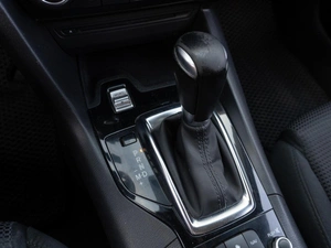 Седан Mazda 3 2018 года, 1549000 рублей, Саратов