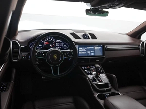 Внедорожник Porsche Cayenne S 2019 года, 6999046 рублей, Москва