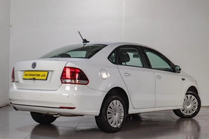 Седан Volkswagen Polo 2019 года, 1379000 рублей, Челябинск