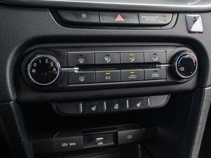 Хетчбэк Kia Ceed 2022 года, 1980000 рублей, Краснодар