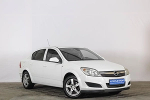 Седан Opel Astra 2012 года, 729000 рублей, Тюмень