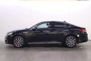 Седан Kia Optima 2019 года, 1725000 рублей, Брянск