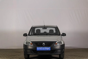 Седан Renault Logan 2013 года, 549000 рублей, Тюмень