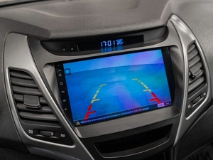 Седан Hyundai Elantra 2014 года, 1050000 рублей, Красноярск