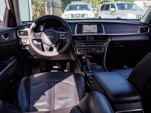 Седан Kia Optima 2019 года, 1420000 рублей, Большой Сочи