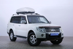 Внедорожник Mitsubishi Pajero 2009 года, 1699000 рублей, Омск