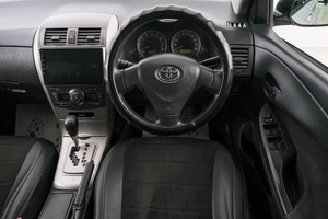 Универсал Toyota Corolla Fielder 2010 года, 999000 рублей, Красноярск