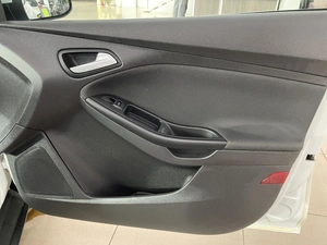 Хетчбэк Ford Focus 2013 года, 747000 рублей, Солонцы