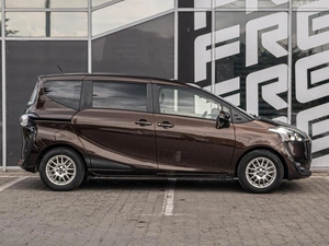 Минивэн Toyota Sienta 2018 года, 1330000 рублей, Краснодар