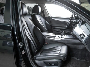 Седан BMW 5 серия 2018 года, 3000000 рублей, Волгоград