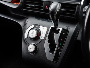 Минивэн Toyota Sienta 2020 года, 1550000 рублей, Краснодар