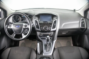 Хетчбэк Ford Focus 2011 года, 1099000 рублей, Пермь