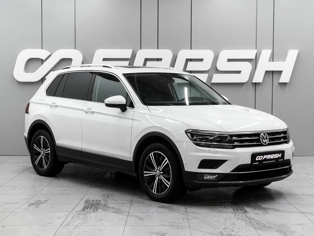 Внедорожник Volkswagen Tiguan 2017 года, 2699000 рублей, Ростов-на-Дону