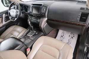 Внедорожник Toyota Land Cruiser 2011 года, 3149000 рублей, Красноярск