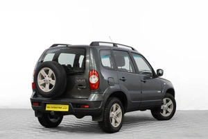 Внедорожник Chevrolet Niva 2014 года, 649000 рублей, Барнаул