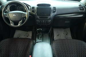 Внедорожник Kia Sorento 2018 года, 2489000 рублей, Омск