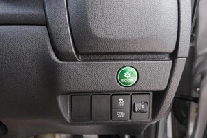 Хетчбэк Honda Fit 2013 года, 999000 рублей, Красноярск