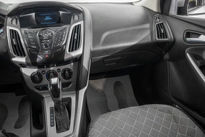 Универсал Ford Focus 2013 года, 999000 рублей, Барнаул