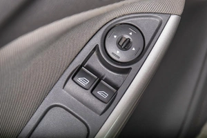 Хетчбэк Ford Focus 2011 года, 799000 рублей, Томск