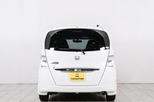 Минивэн Honda Freed 2014 года, 1299000 рублей, Красноярск