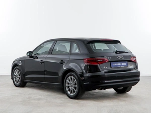 Хетчбэк Audi A3 2015 года, 1660000 рублей, Москва